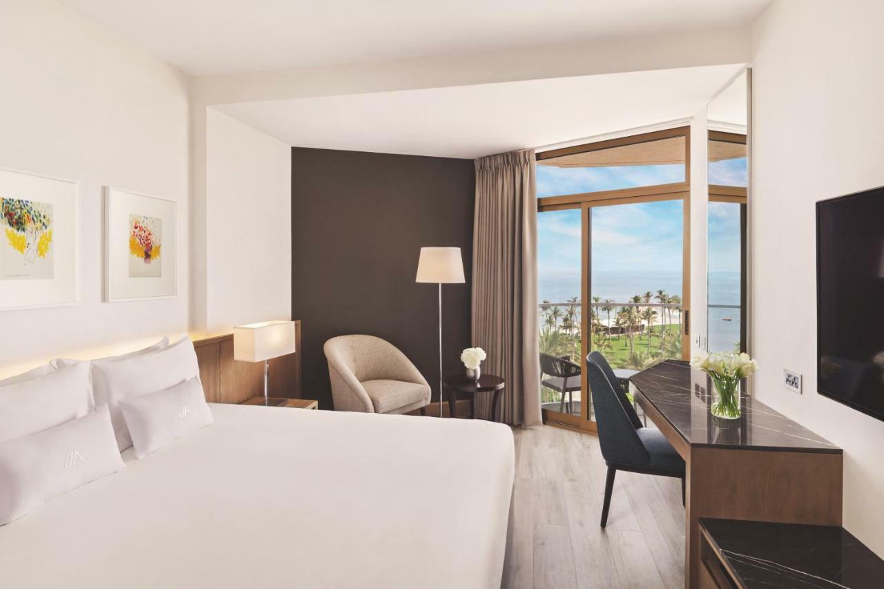 Two Sea View Connecting Family Rooms Private Beach & Splash Park,906484519:JPEG